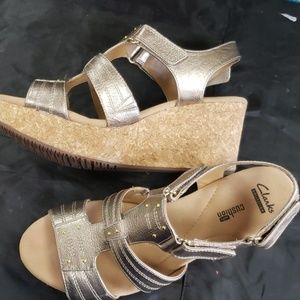 Clark's Gold/Metallic Wedge Sandal